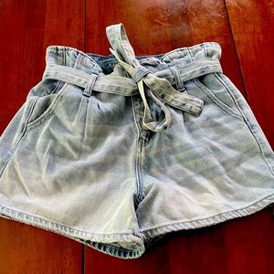 Woman’s shorts - American Eagle, Aerie, Hollister and Princess Polly. Size 6/7
